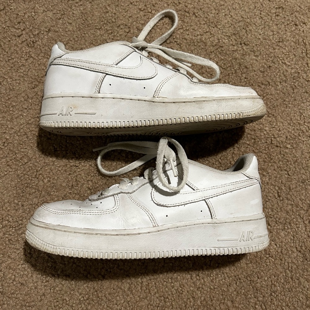 Nike Air Force 1s White